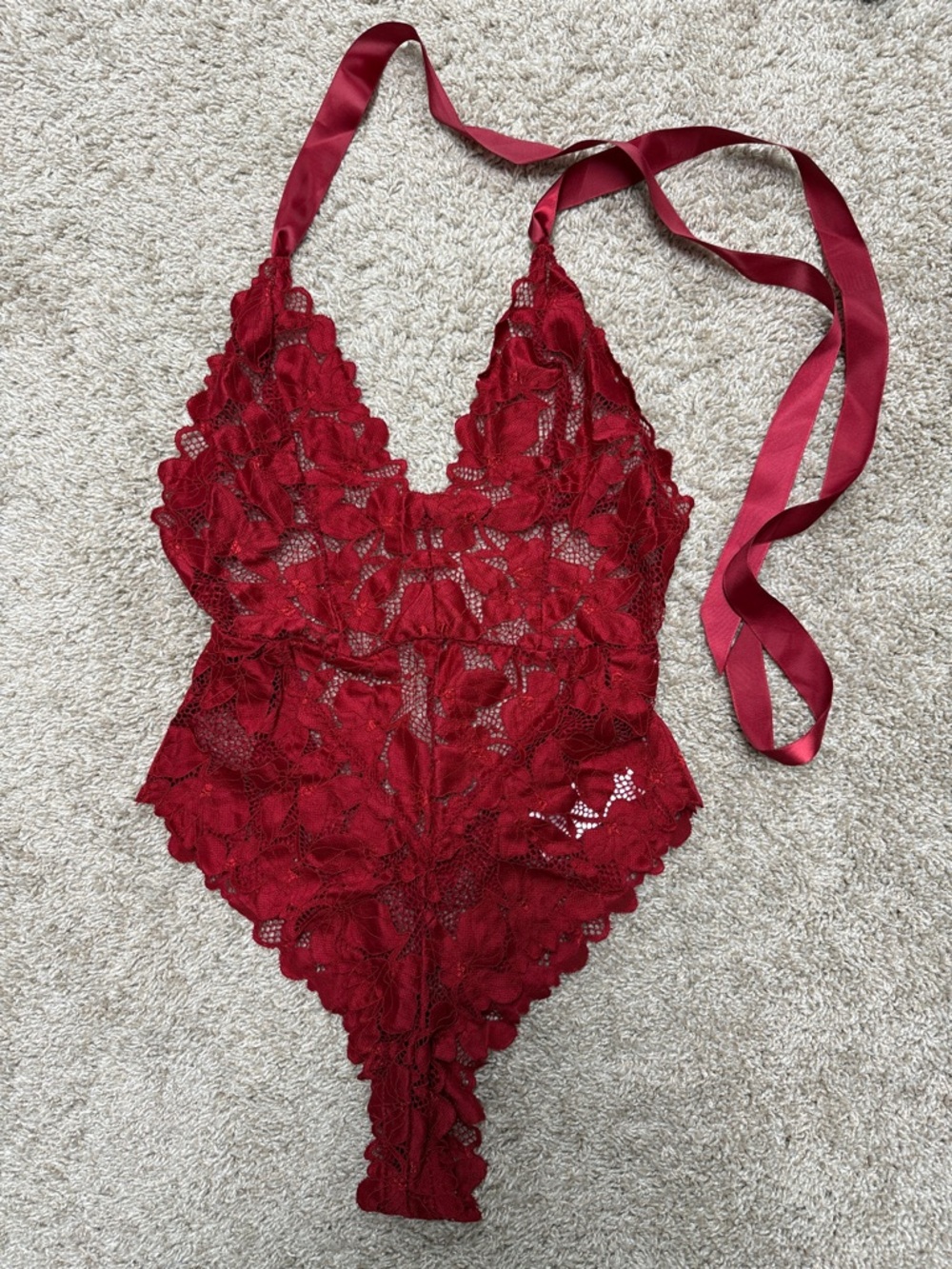 Lace Halter Teddy Bodysuit - Red
💥send me an offer 💥